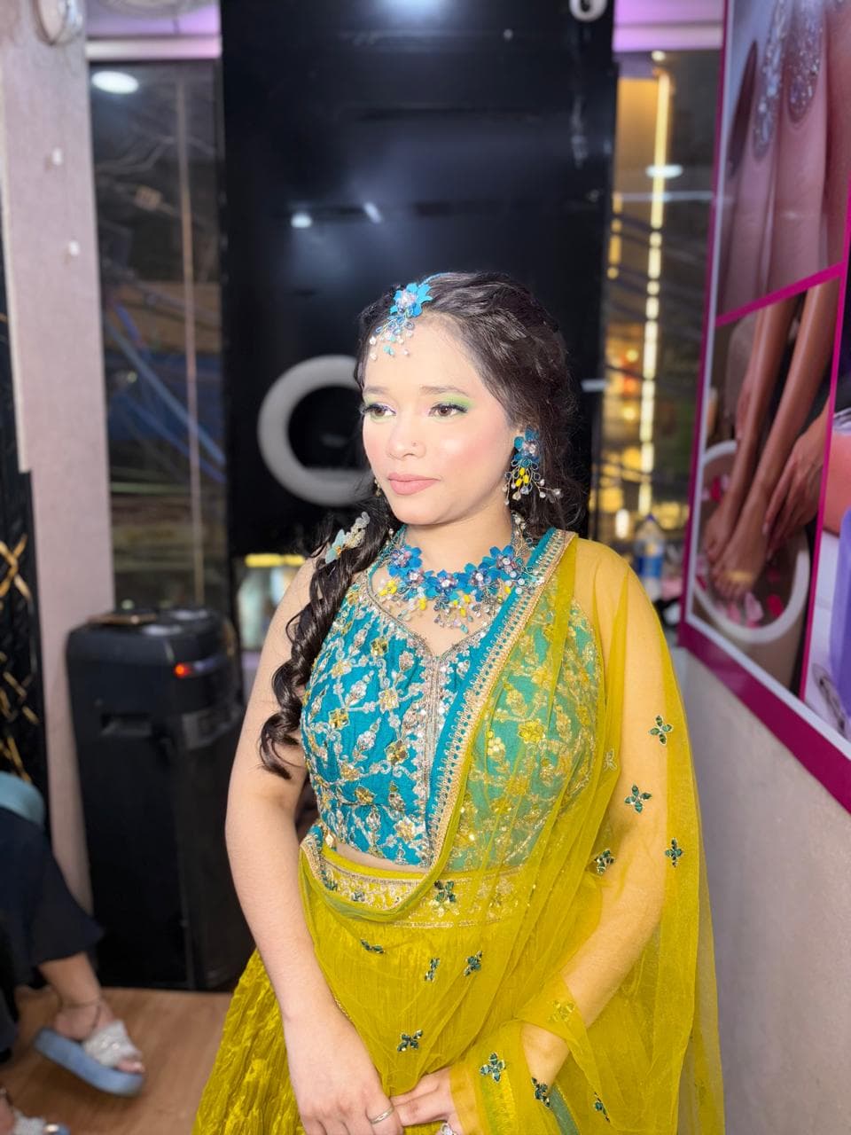 Mehendi Look